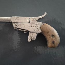 Petit pistolet 22 short