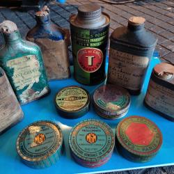lot boites ammorce et bidons poudre vintage
