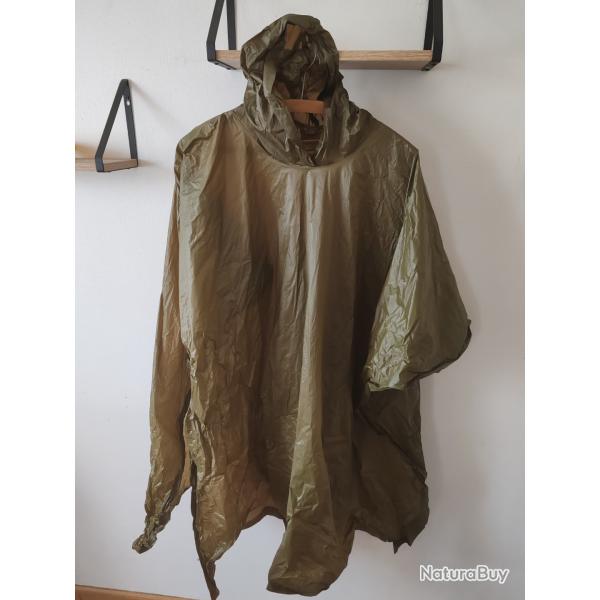 PONCHO OLIVE