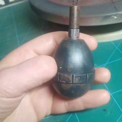 replique de grenade oeuf mle 17 demontable