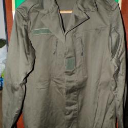 VESTE DE L'ARMEE FRANCAISE AVEC ETIQUETTE 1995  , TAILLE  MILITAIRE 104 SOIT 41-42 EN TAILLE CIVILE