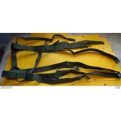 ARMEE AMERICAINE U.S : SANGLE DE L'ARMEE AMERICAINE AVEC  TAMPON BIEN VISIBLE , CETTE SANGLE PERME