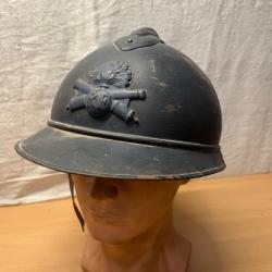 Ancien casque Adrian artillerie ww1