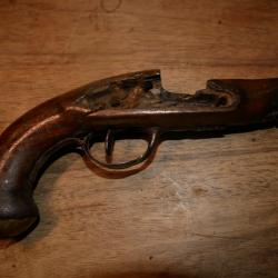 Crosse Pistolet de carrosse à calotte laiton dans le style des pistolets de gendarme