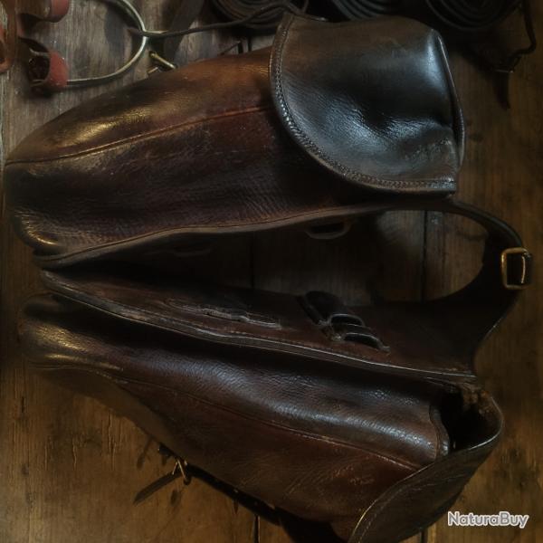 Fonte en cuir