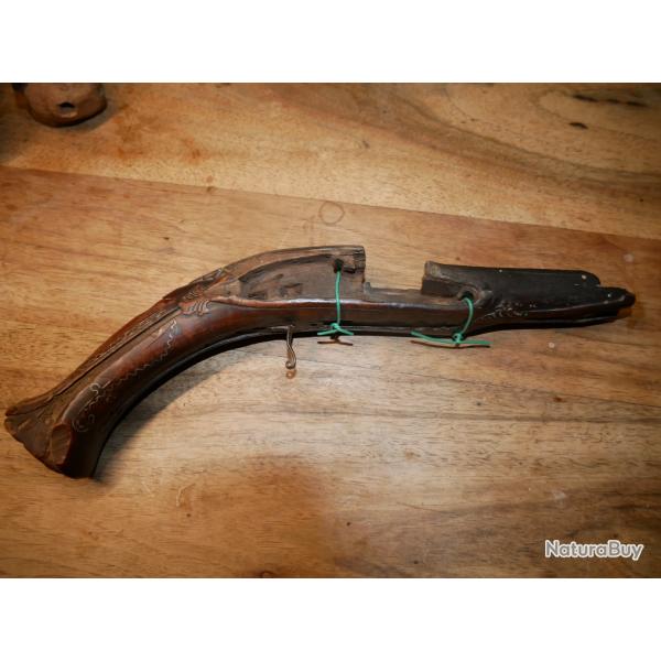Crosse de pistolet à silex période Louis XIV / XV