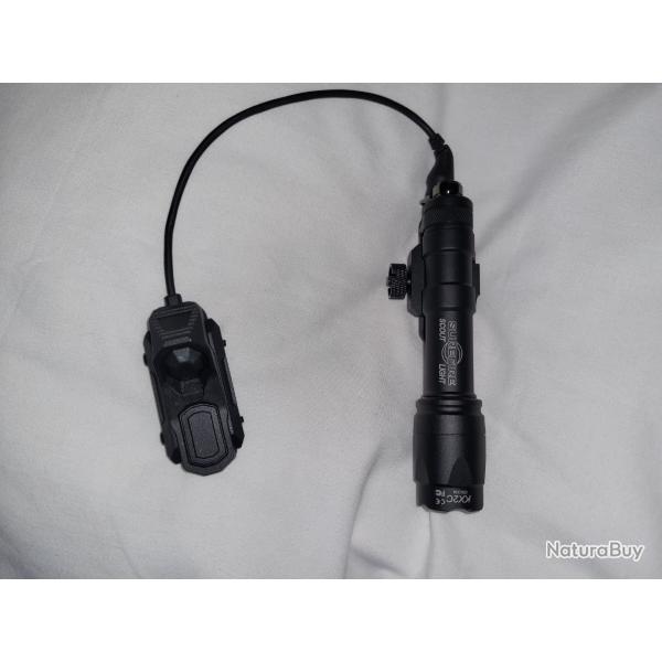 Lampe tactique avec support