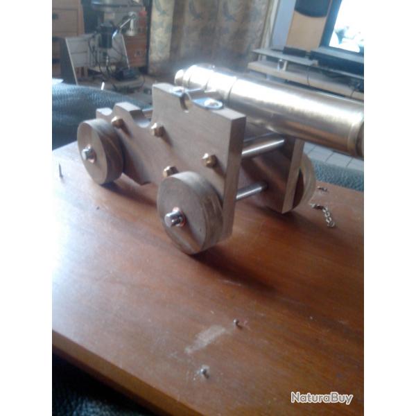 Canon de rempart a poudre