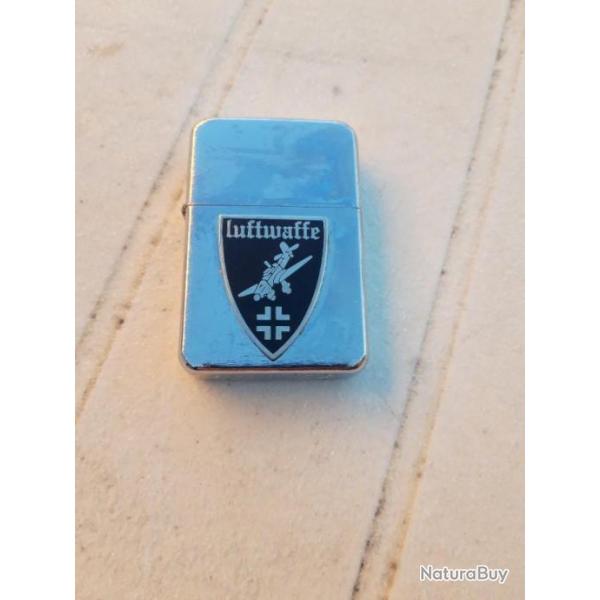 BRIQUET METAL TYPE "STUKA"