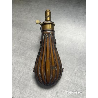 Poire à poudre (France, fin du 18e - début du19e siècle) En