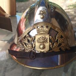 Casque pompier ancien