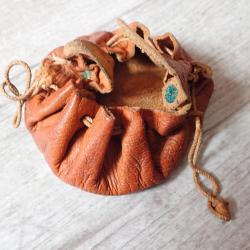 Bourse en cuir pour transport de pièces détachées du mousqueton K31 ou pistolet suisse