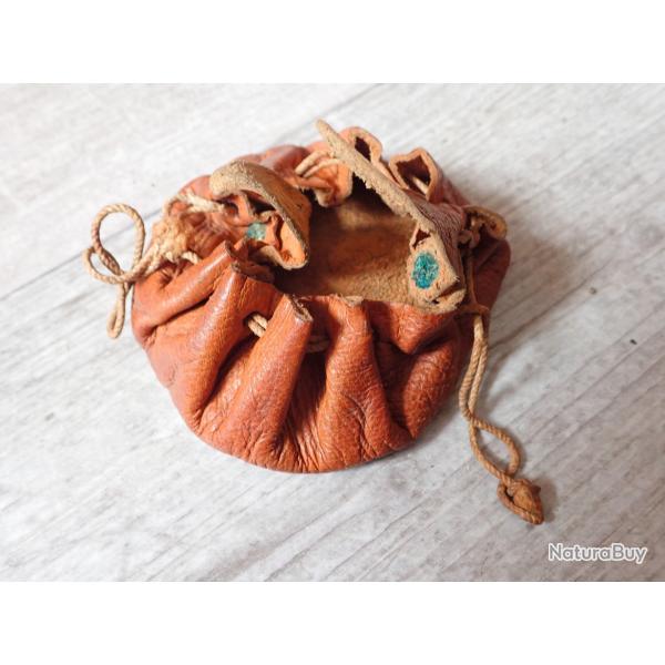 Bourse en cuir pour transport de pices dtaches du mousqueton K31 ou pistolet suisse