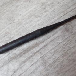 Outil armée suisse pour trousse d'armurier du FASS 57 ? Pointeau ?