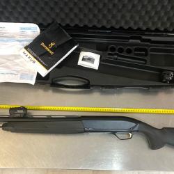 Fusil browning maxus calibre 12 et point rouge aimpoint