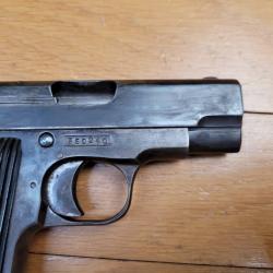 Pistolet Unique R51 en 7.65 browning