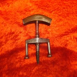 Rare Tire Bonde. Tonnelier / Vigneron.                                                          (A)