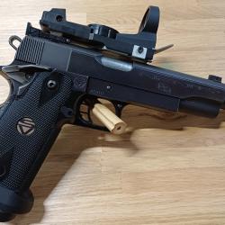 PISTOLET SVI INFINITY 45 AUTO