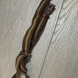 une paire de bretelles allemandes