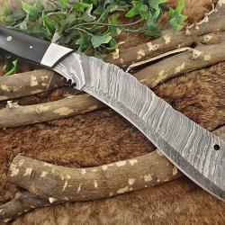 (11) Couteau Kukri Eagle en acier Damas (2)