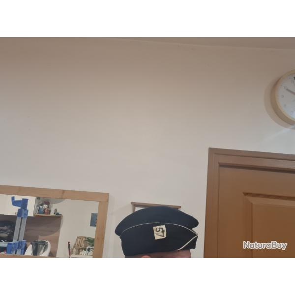 Calot ancien de gendarmerie (T57)