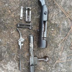 Pièces de chassepot 1866/74 M.80 culasse, boîte de culasse, détente.etc...