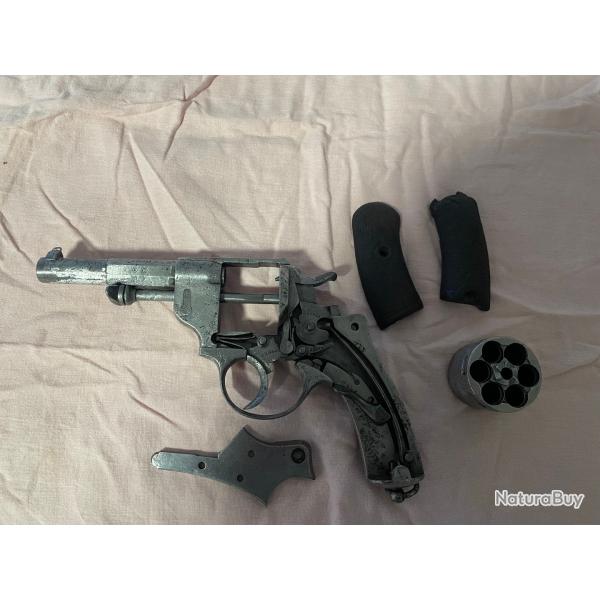 REVOLVER CHAMELOT DELVIGNE MODELE 1873