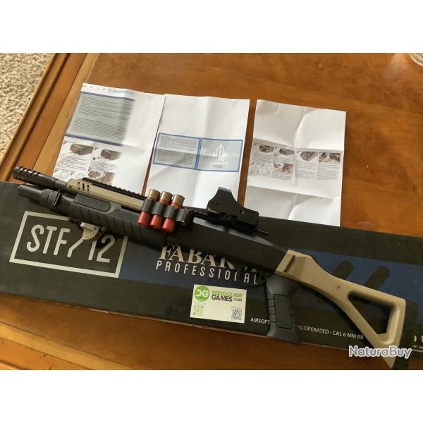 Stf/12 fabarm pro +accessoires ,  tat neuf quasiment de l ensemble