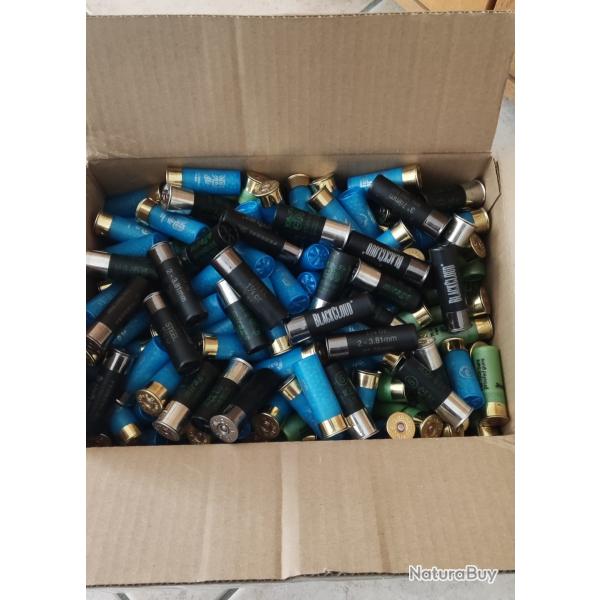 Lot de 9.6 kg de cartouches de calibre 12 acier 1 euro sans prix de rserve