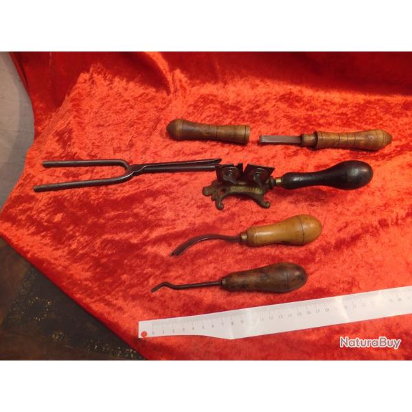 Art Populaire Beau lot outil rare, divers ..... Wolcot. Patent. Sharpener