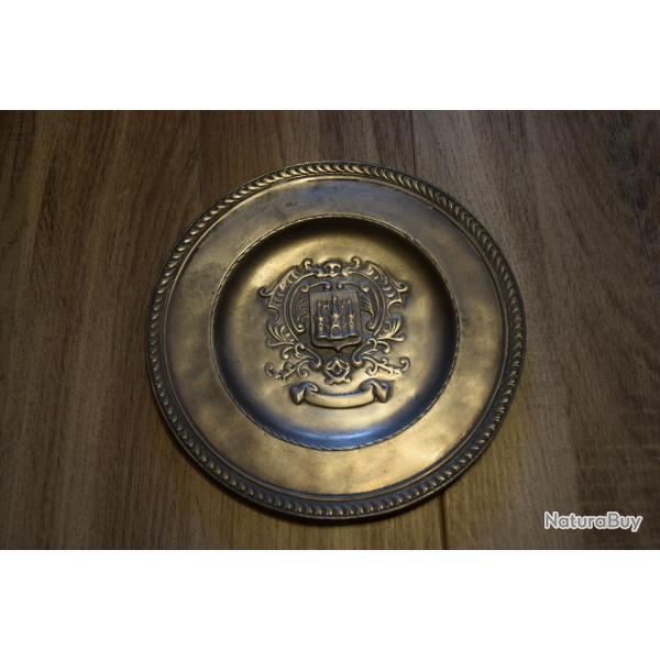 Assiette en Etain Ancienne 1