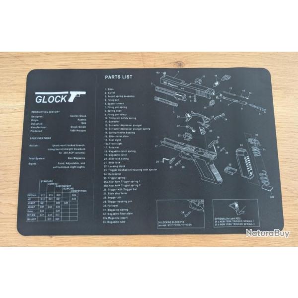 TAPIS ANTI-DERAPANT GLOCK POUR LE NETTOYAGE DE VOS ARMES 425X280X2,5 LYCRA COTON MOUSSE TRES DOUX