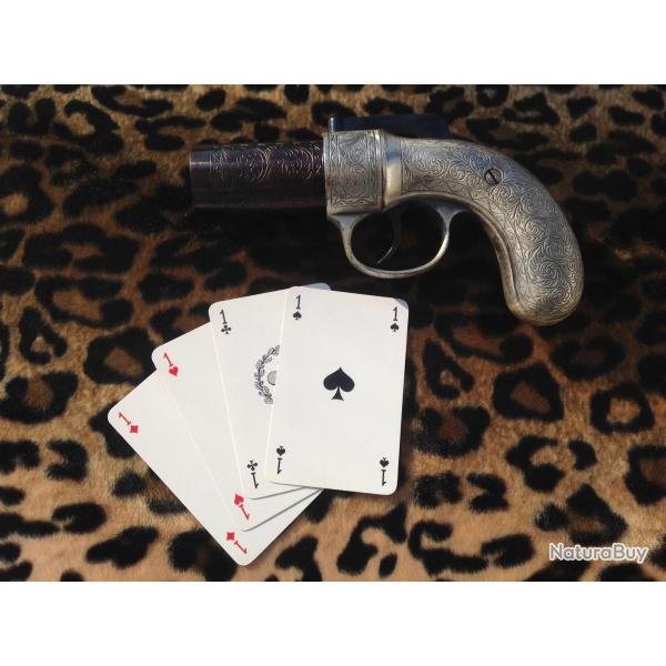 Poivrire "Pepperbox"  poudre noire de marque "Astra".