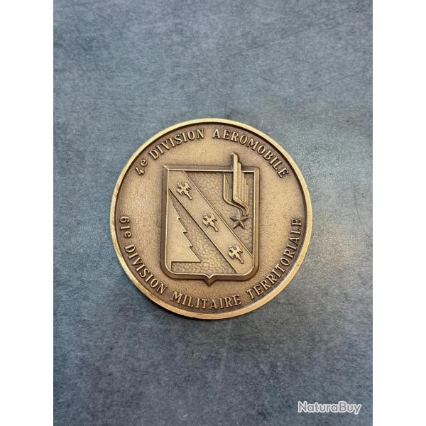 Mdaille de table "4e Division Aromobile - 6e Division Militaire Territoriale" Arme Franaise