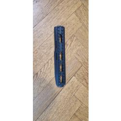 garde main ventile polymere pour usm1 avec rail picatinny
