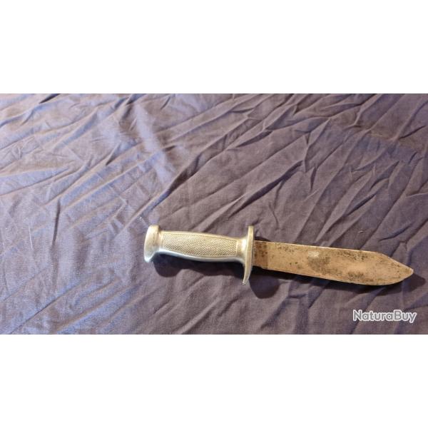 Couteau Poignard de famille du modle des Chantiers de jeunesse sans fourreau ww2