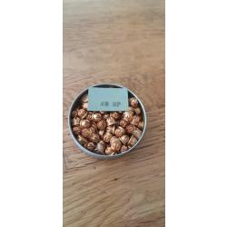 boite de 98 munitions 6mm flobert dynamit nobel plus 33 bosquettes 6mm flobert