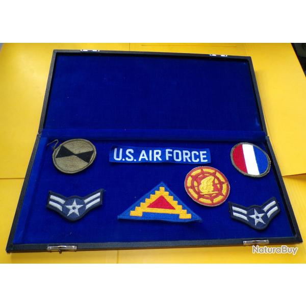 ARMEE AMERICAINE U.S : LOT DE TISSU AMERICAIN DANS UN COFFRET U.S.C.E , IDEAL POUR PRESENTATION MED
