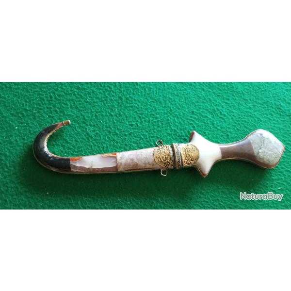 Exceptionnel rare koummya en marqueterie de pierres dures