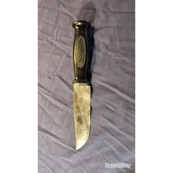 Couteau de type scout lame marque DUMAS sans fourreau