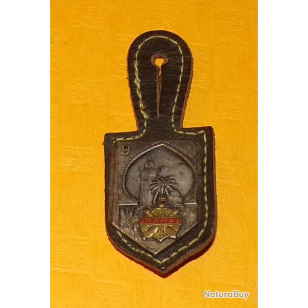 9 R.A.MA, dos guilloch embouti, marquage en V, pastille ovale , Le 9 R.A.Ma a t cr le 1er Nov