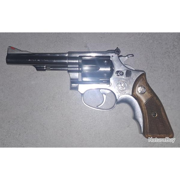 REVOLVER SMITH & WESSON 651
