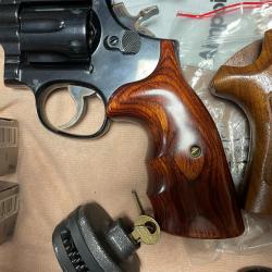REVOLVER S&W 22 MAGNUM 48-4