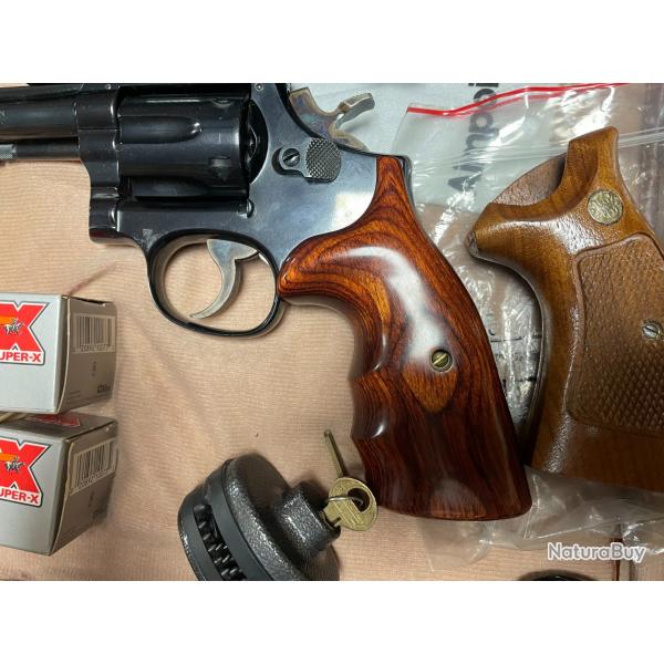 REVOLVER S&W 22 MAGNUM 48-4
