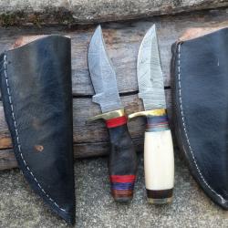 LOT DE 2 Couteau Little Skinner Damas Lame 256 Couches Manche Os & Corne Fabric Artisanale Etui Cuir