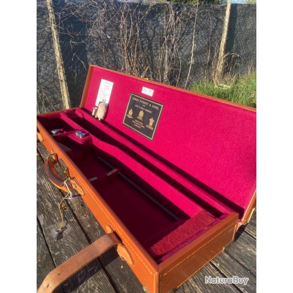 PURDEY AND SONS MALETTE EN CUIRE FEUTRÉ, accessoires d'entretiens.