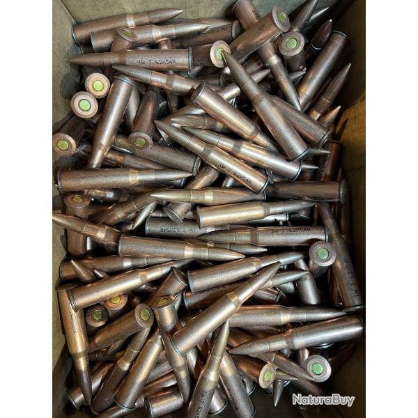 Lot de 210 cartouches 7,62x54R