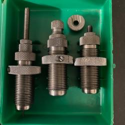 Jeu de dies RCBS 3 pièces 9 mm Luger (9x19; 9para) réf. 20504)  occasion + shell-holder