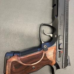 CZ SHADOW 2 9x19 Poignée NILL GRIFE noyer + celle d'origine