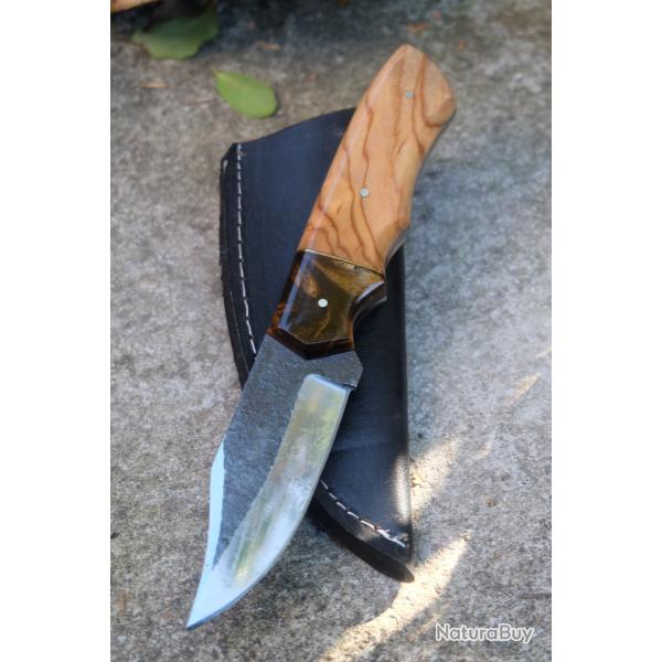 Couteau Skinner de Chasse Bushcraft Lame Acier Carbone 1075 Manche Bois Etui Cuir Fabr Artisanale